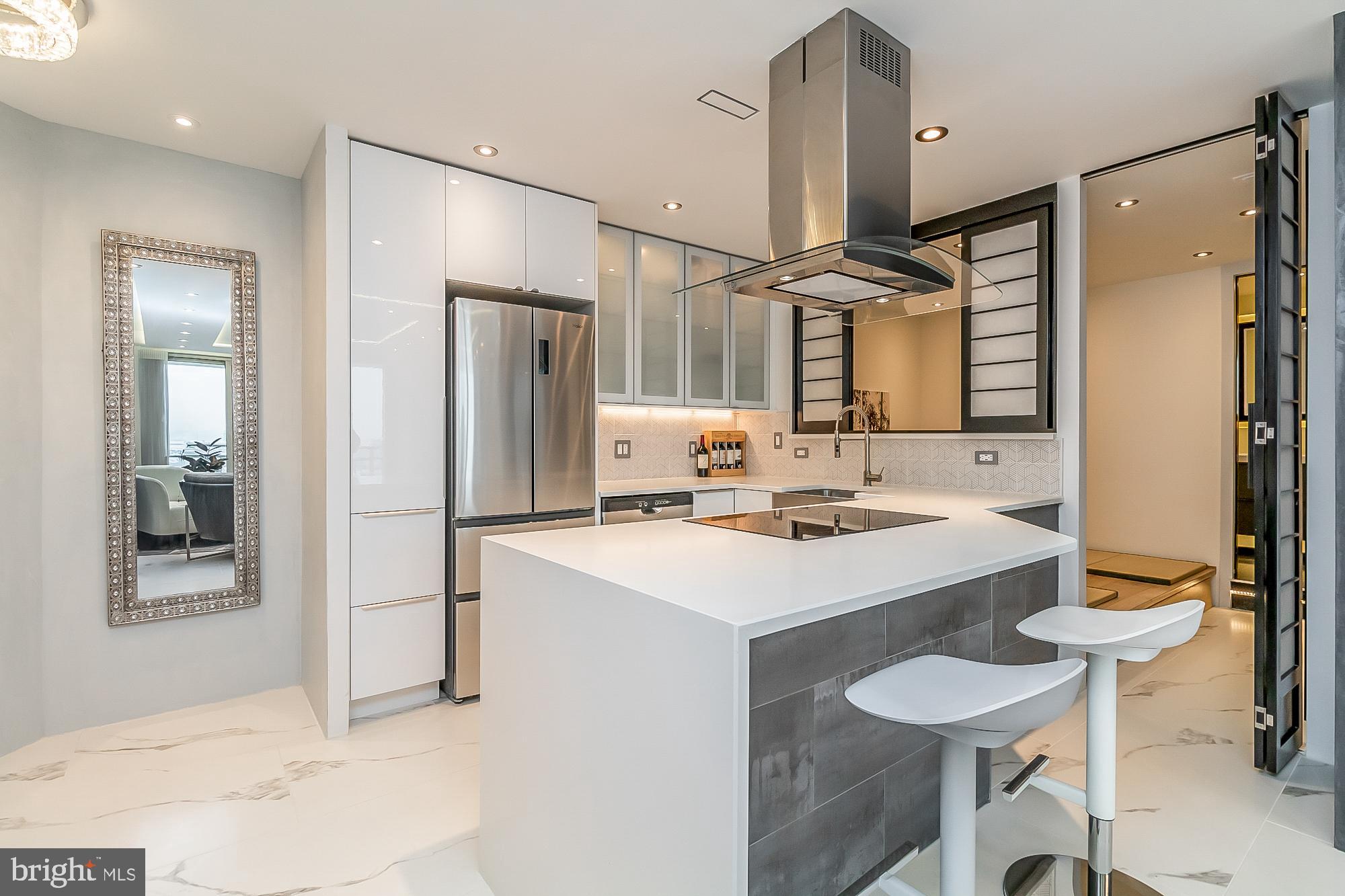 100 Harborview Drive, Unit 1108 Baltimore, MD 21230 - Photo 3 of 54