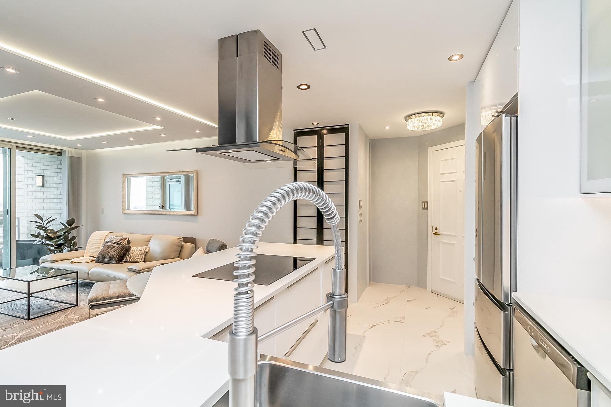 100 Harborview Drive, Unit 1108 Baltimore, MD 21230 - Photo 5 of 54