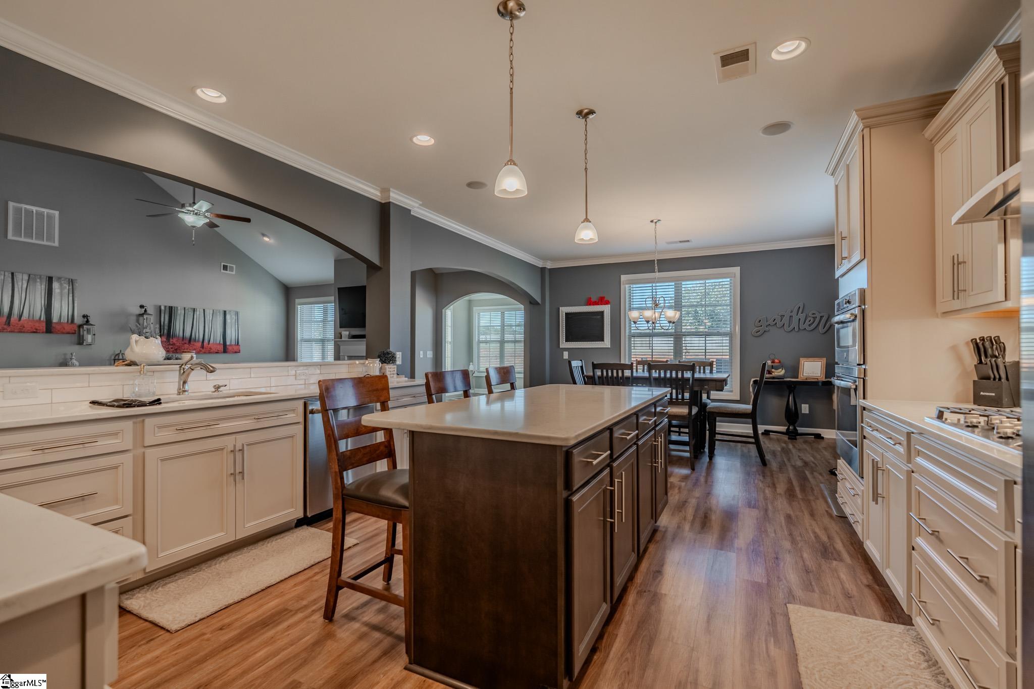 609 Crossmont Way Simpsonville, SC 29681 - Photo 19 of 49