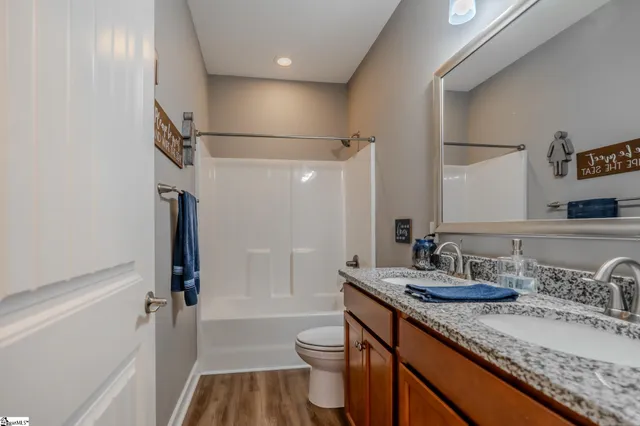 $839,500 | 609 Crossmont Way, Simpsonville, SC 29681