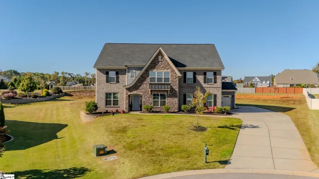$839,500 | 609 Crossmont Way, Simpsonville, SC 29681
