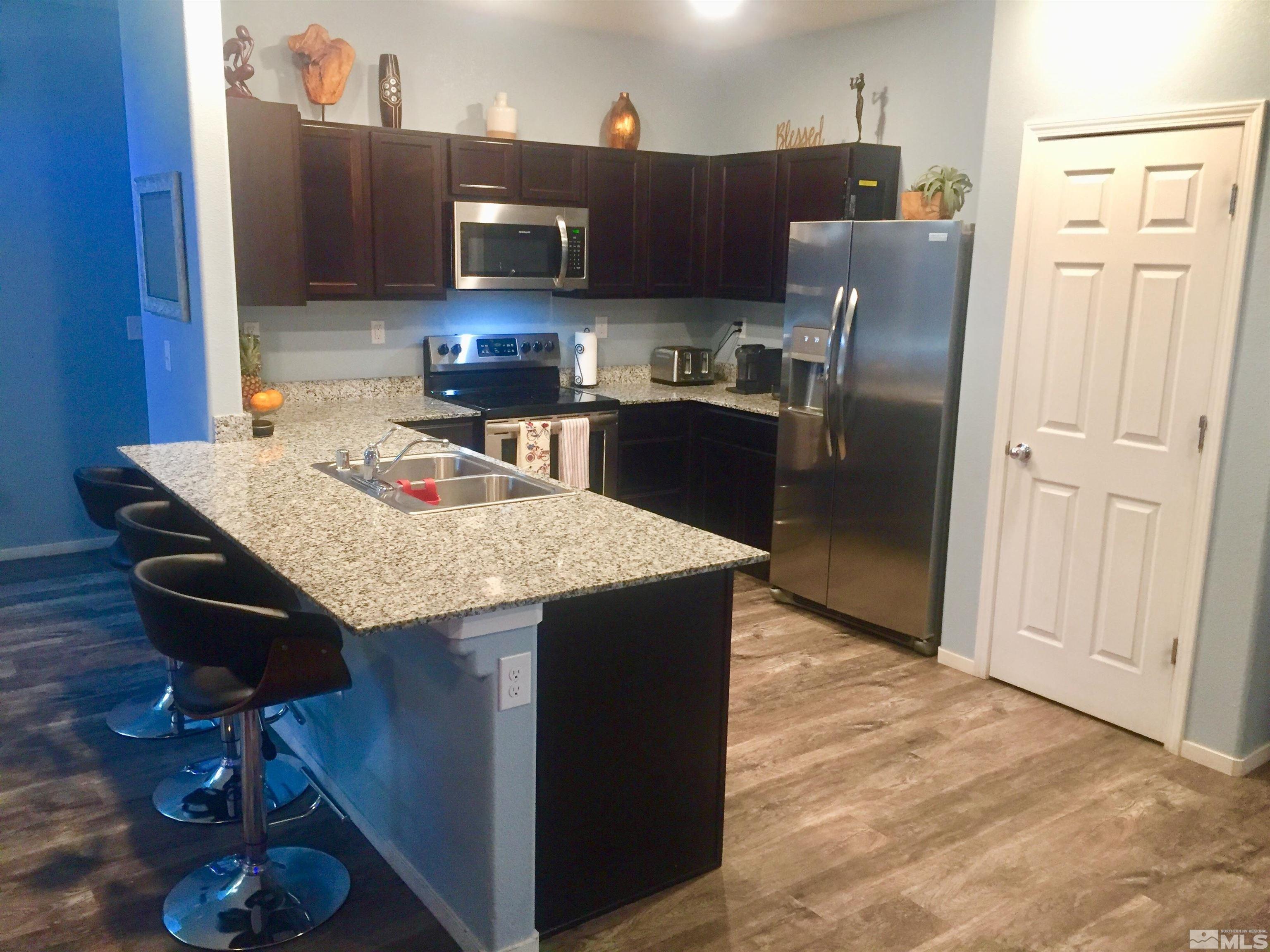 9602 Windjammer Way Reno, NV 89506 - Photo 4 of 27 Photo 4