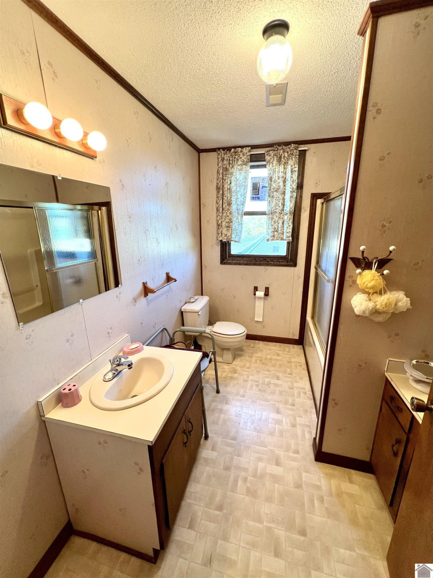 424 Cardinal Road Mayfield, KY 42066 - Photo 14 of 26 Photo 14
