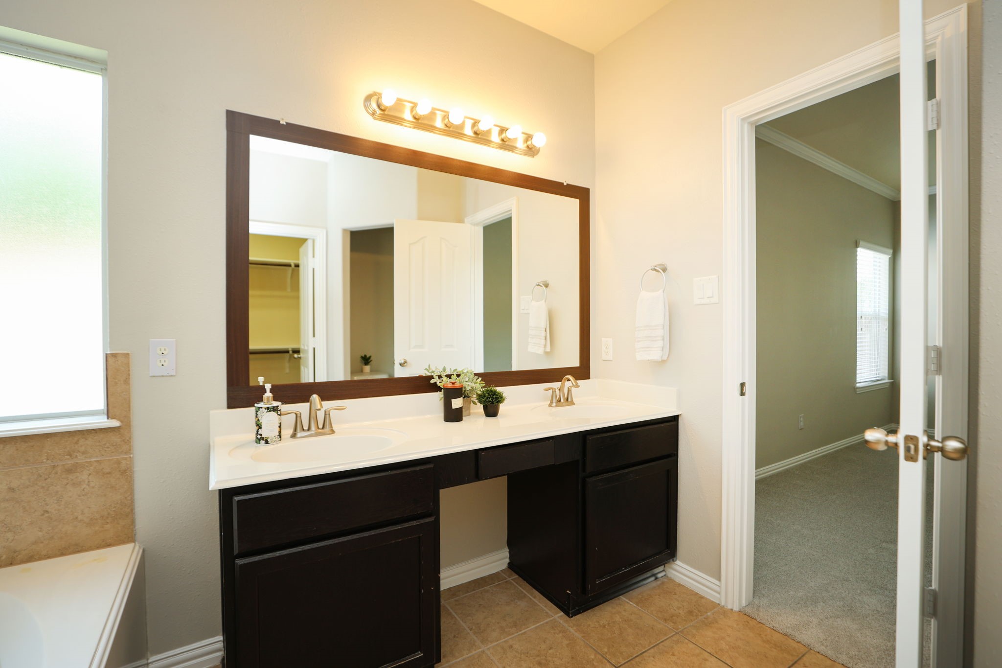 8122 Rudy Brook Way Spring, TX 77379 - Photo 23 of 41