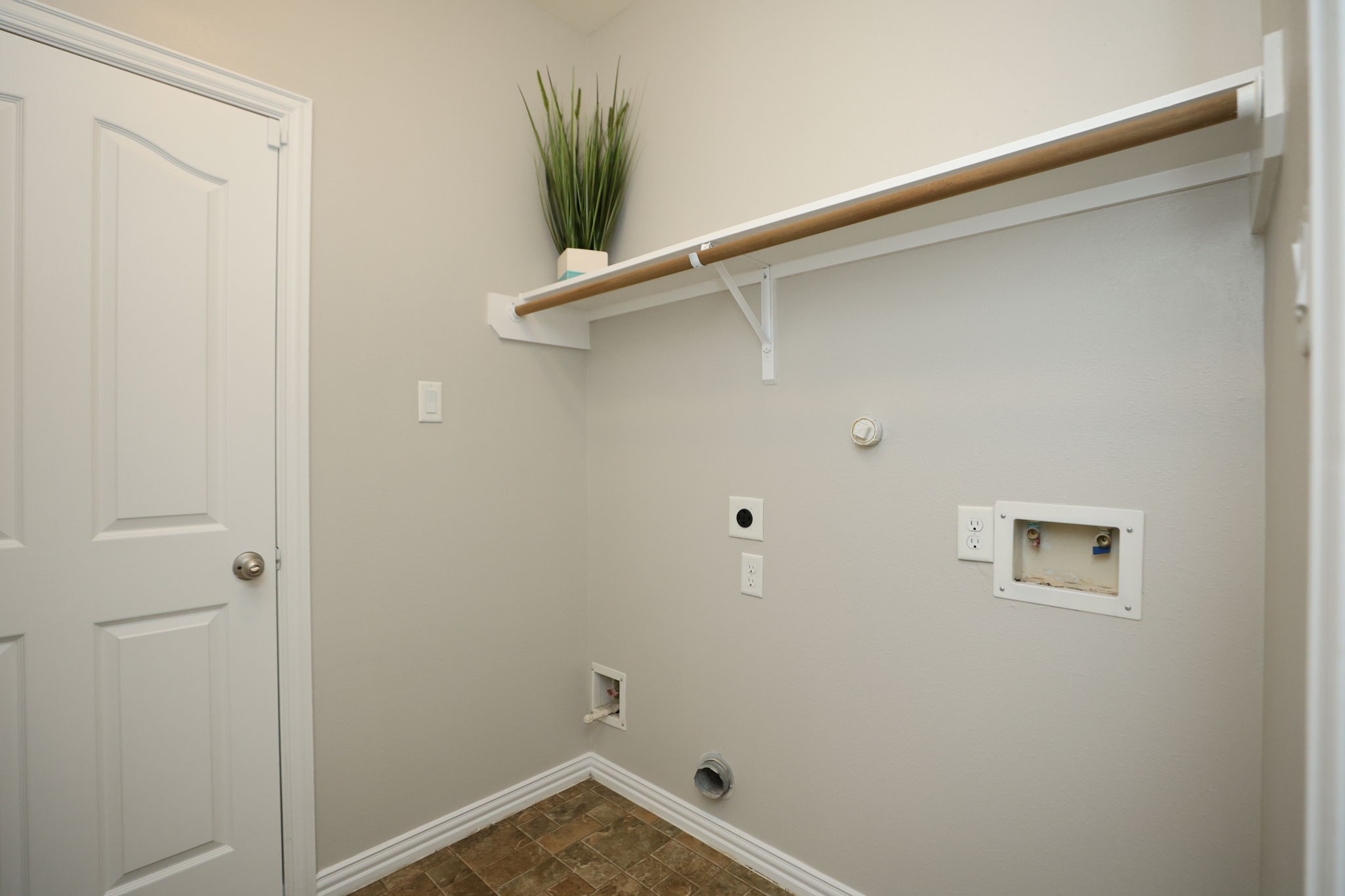 8122 Rudy Brook Way Spring, TX 77379 - Photo 32 of 41