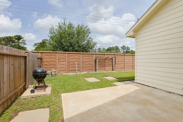 $298,900 | 8122 Rudy Brook Way, Spring, TX 77379