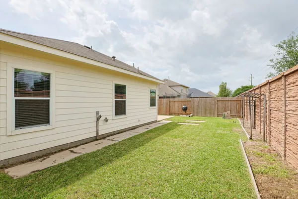 $298,900 | 8122 Rudy Brook Way, Spring, TX 77379