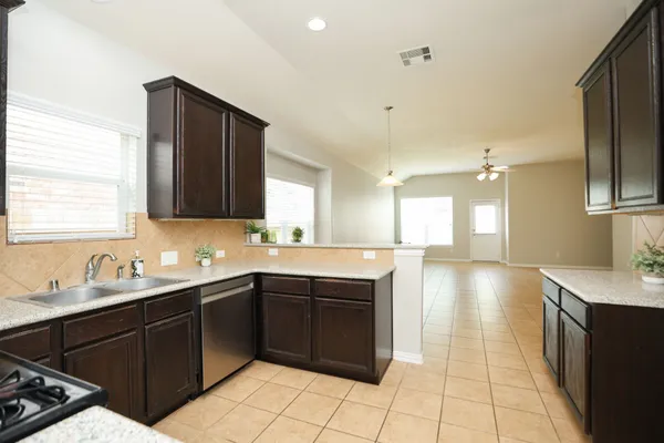 $298,900 | 8122 Rudy Brook Way, Spring, TX 77379