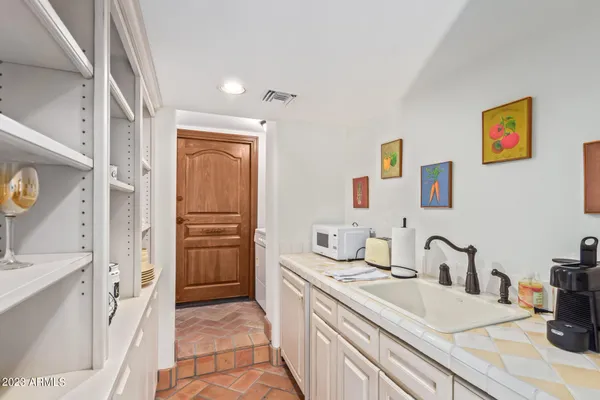 $30,000 | 6708 East San Miguel Avenue, Paradise Valley, AZ 85253