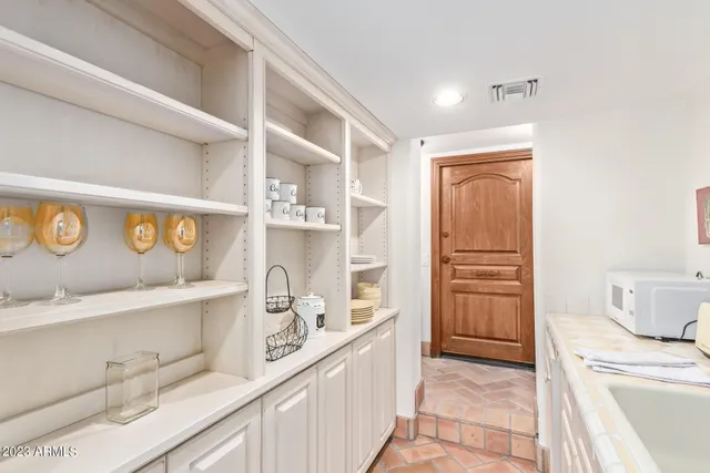 $30,000 | 6708 East San Miguel Avenue, Paradise Valley, AZ 85253