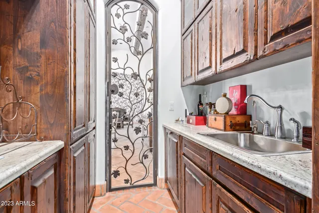 $30,000 | 6708 East San Miguel Avenue, Paradise Valley, AZ 85253