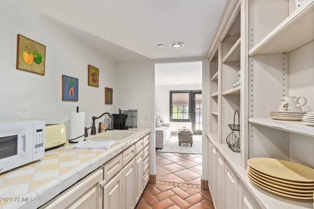 $30,000 | 6708 East San Miguel Avenue, Paradise Valley, AZ 85253