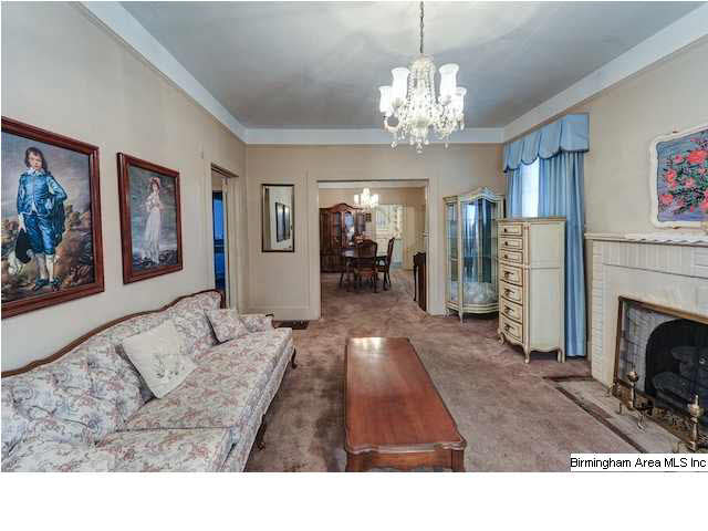612 Alice Street Bessemer, AL 35022 - Photo 4 of 32
