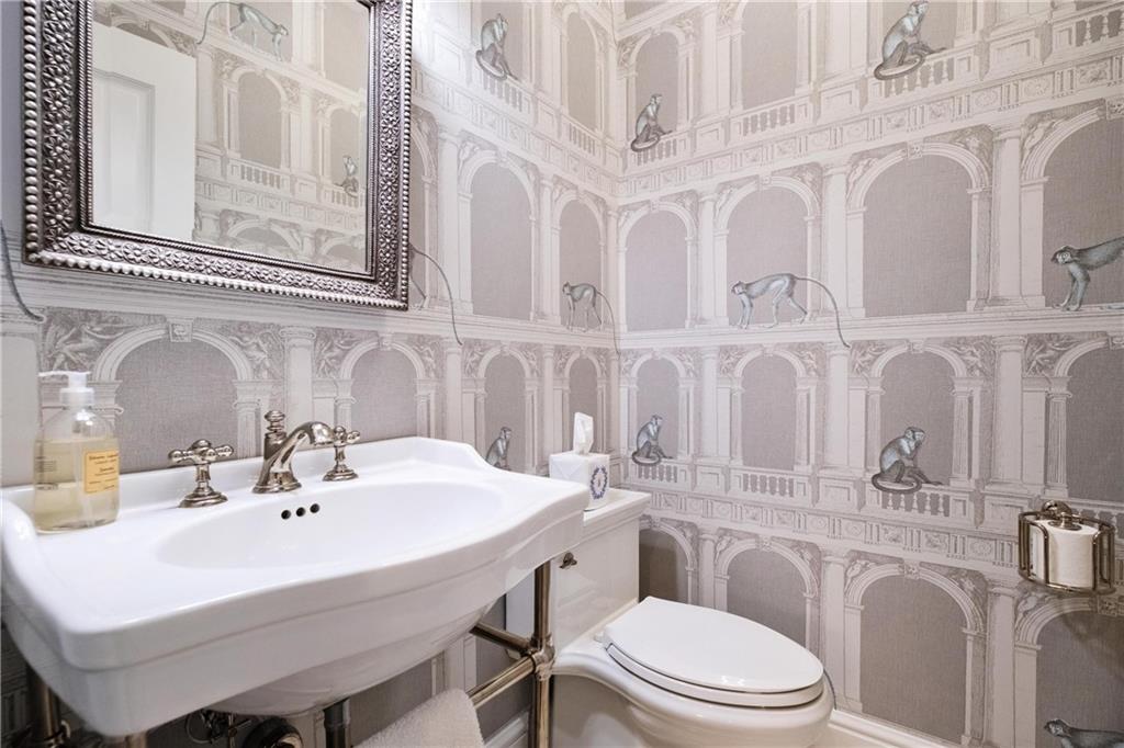 114 North Woodland Road Pittsburgh, PA 15232 - Photo 21 of 42 Gorgeous Powder Room