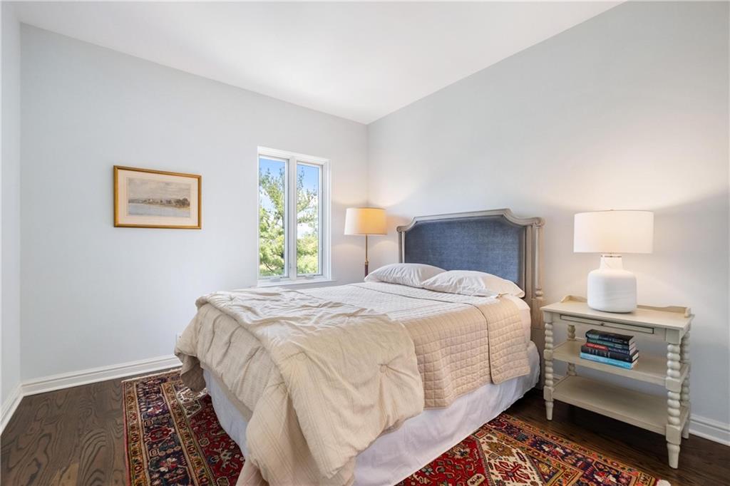 114 North Woodland Road Pittsburgh, PA 15232 - Photo 27 of 42 Spacious Guest Bedroom