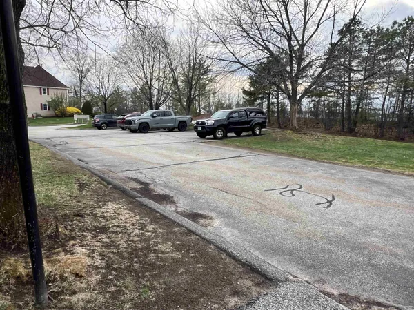 $2,600 | 690 South Porter Street, Unit 28, Manchester, NH 03103