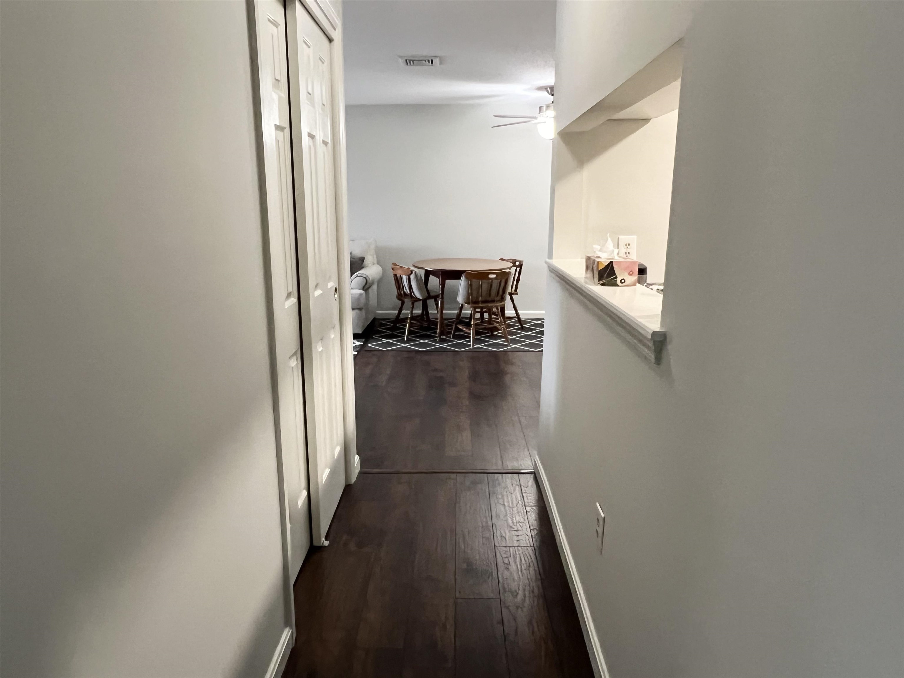 690 South Porter Street, Unit 28 Manchester, NH 03103 - Photo 5 of 33