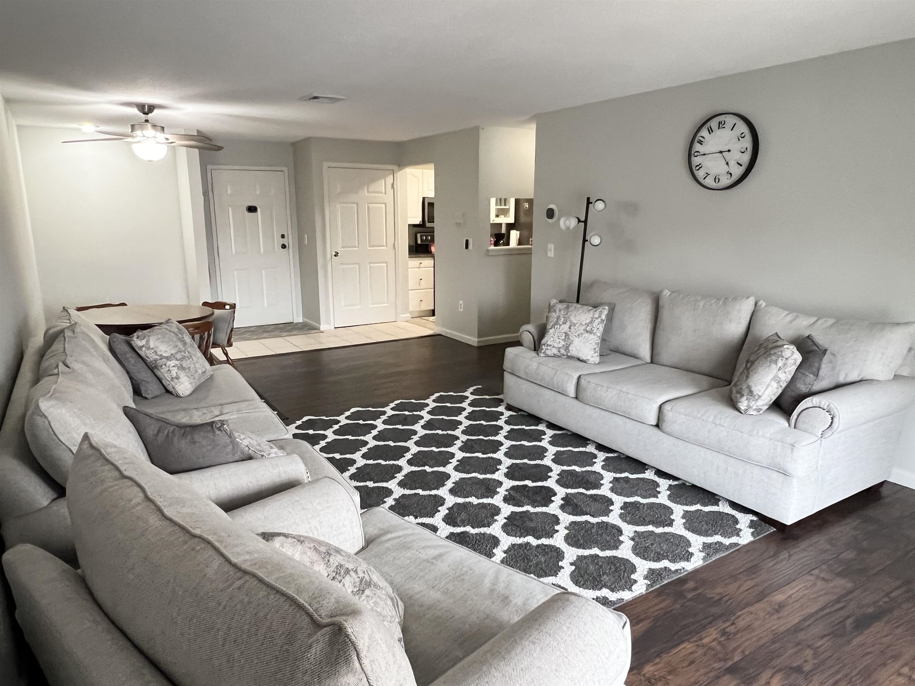 690 South Porter Street, Unit 28 Manchester, NH 03103 - Photo 8 of 33