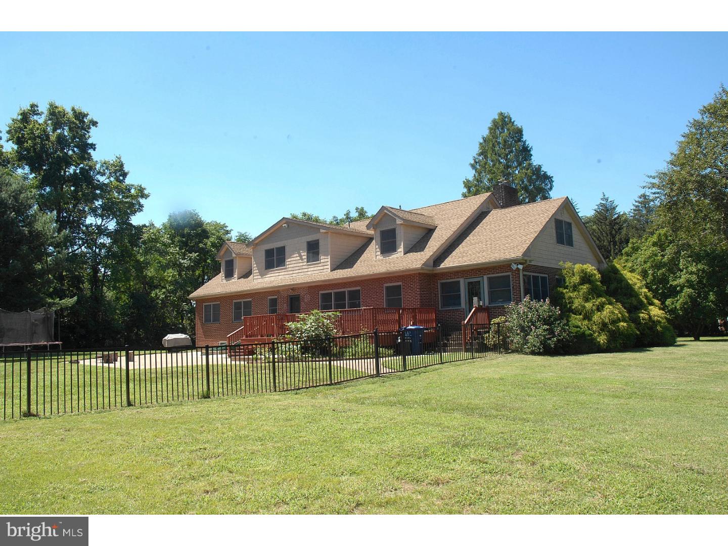 3816 Church Road Mount Laurel, NJ 08054 - Photo 3 of 25