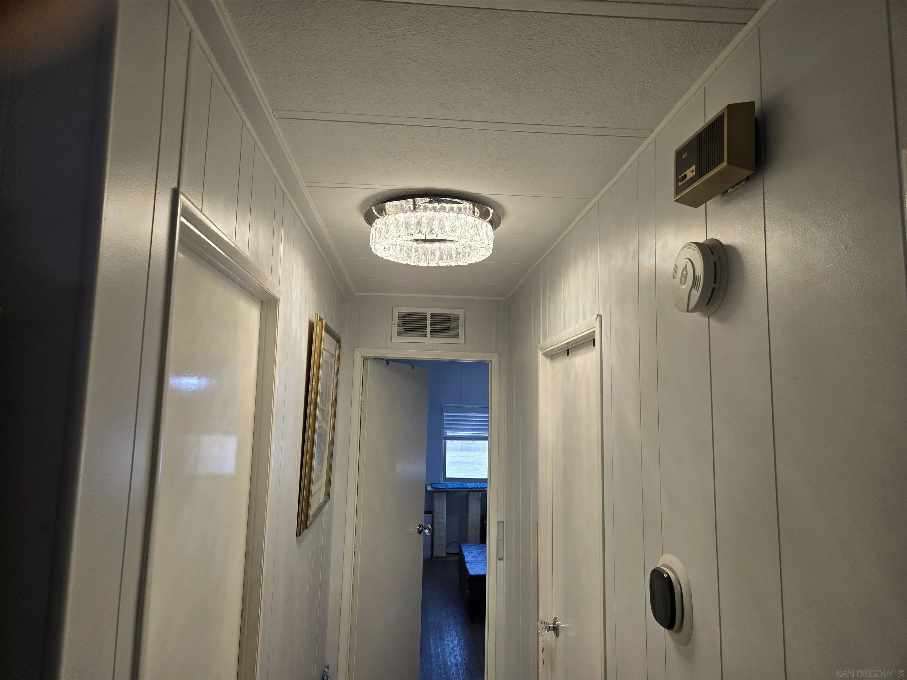 1815 Sweetwater Road, Unit SPC 120 Spring Valley, CA 91977 - Photo 25 of 49 a view of entryway