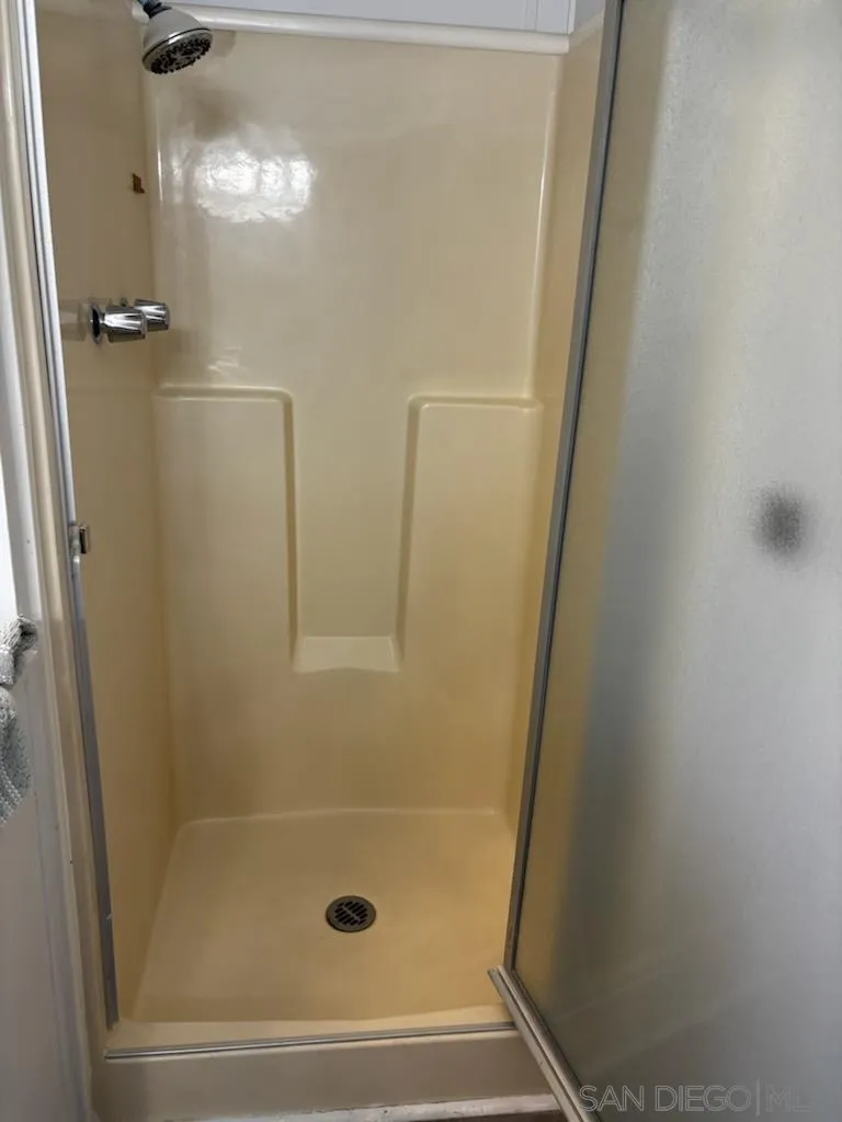 1815 Sweetwater Road, Unit SPC 120 Spring Valley, CA 91977 - Photo 40 of 49 a bathroom with a shower
