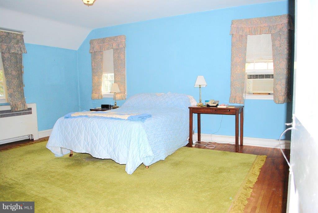 1004 Carroll Road Wynnewood, PA 19096 - Photo 11 of 15