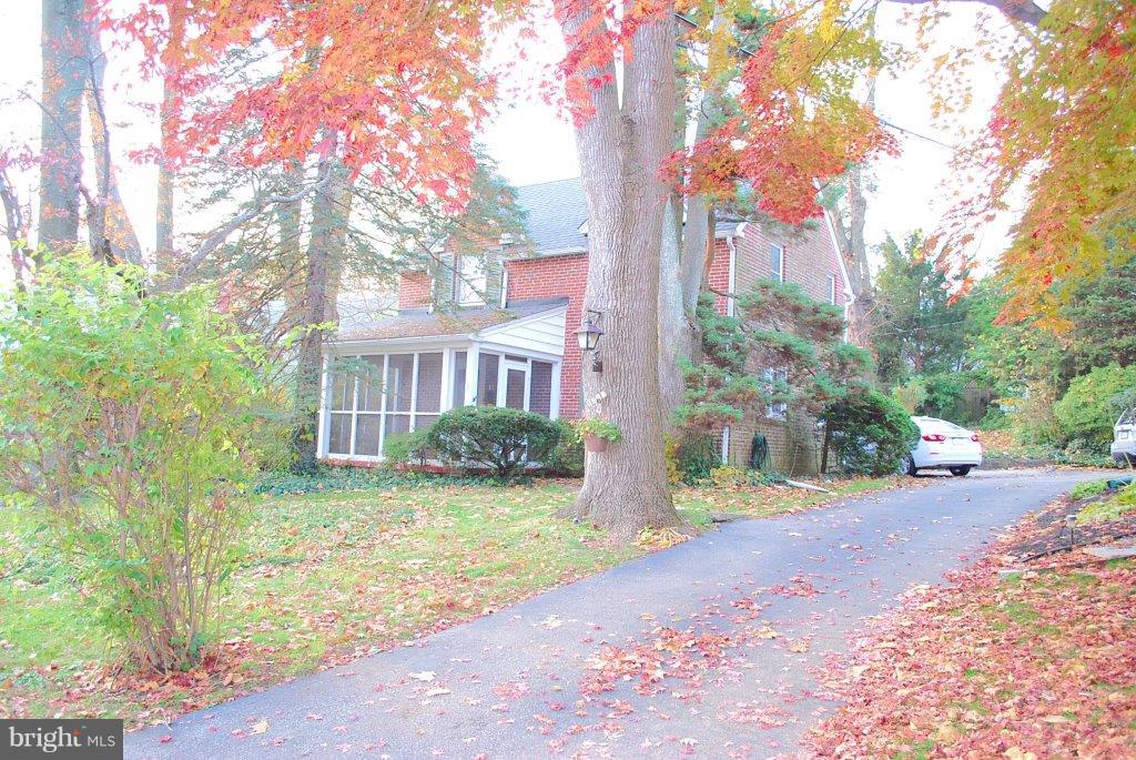 1004 Carroll Road Wynnewood, PA 19096 - Photo 2 of 15
