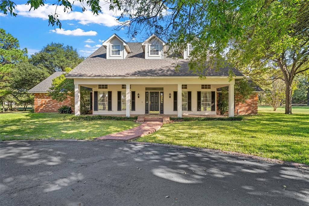 142 Stillwater Road Waco, TX 76708 - Photo 1 of 40 Gallery Image 1
