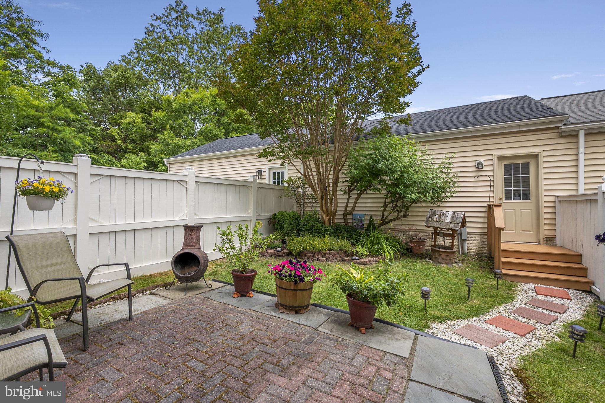 23418 Clarksridge Road Clarksburg, MD 20871 - Photo 26 of 40 Enjoy the tranquility of the backyard