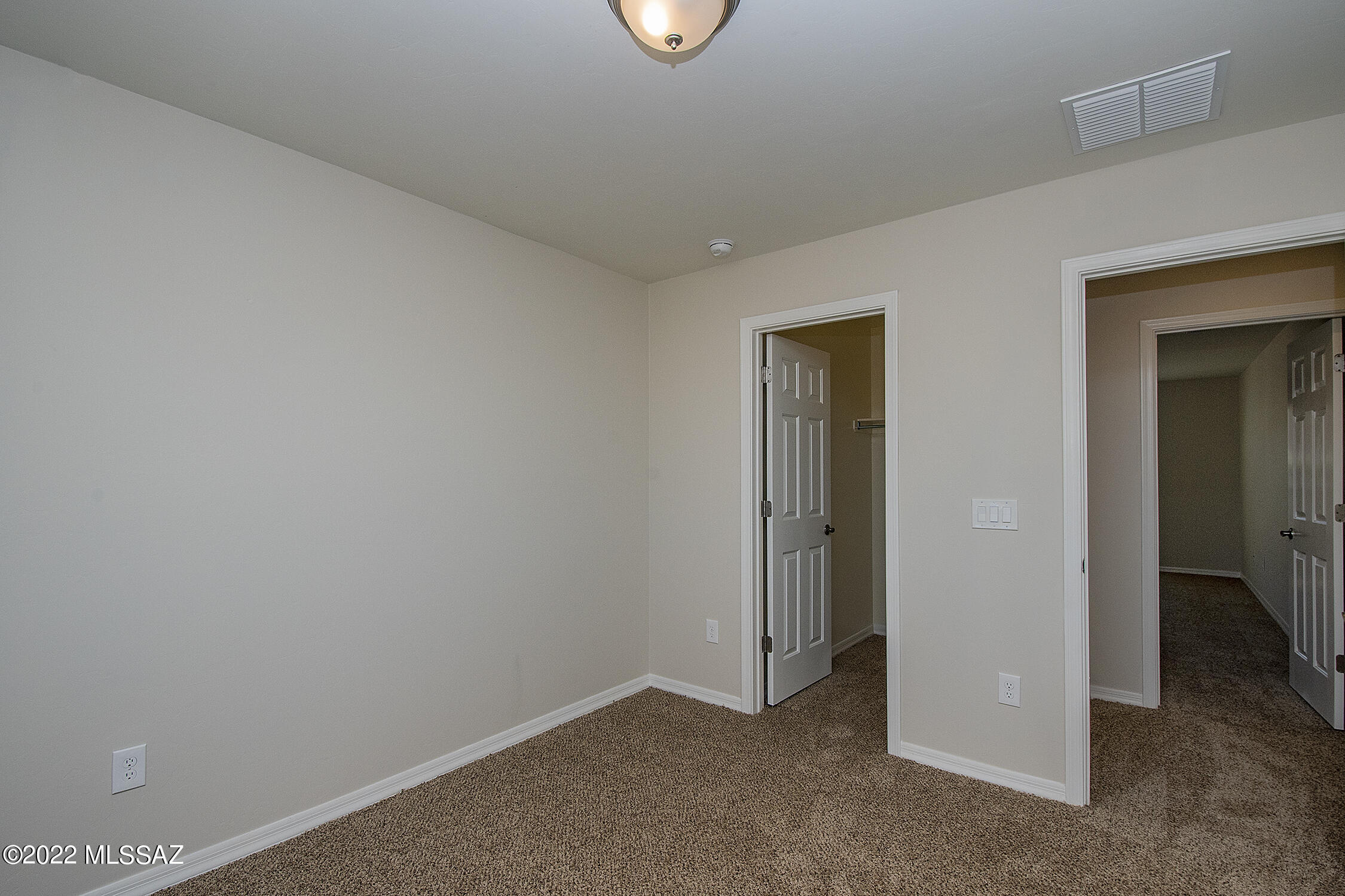 39081 South Running Roses Lane Tucson, AZ 85739 - Photo 19 of 43