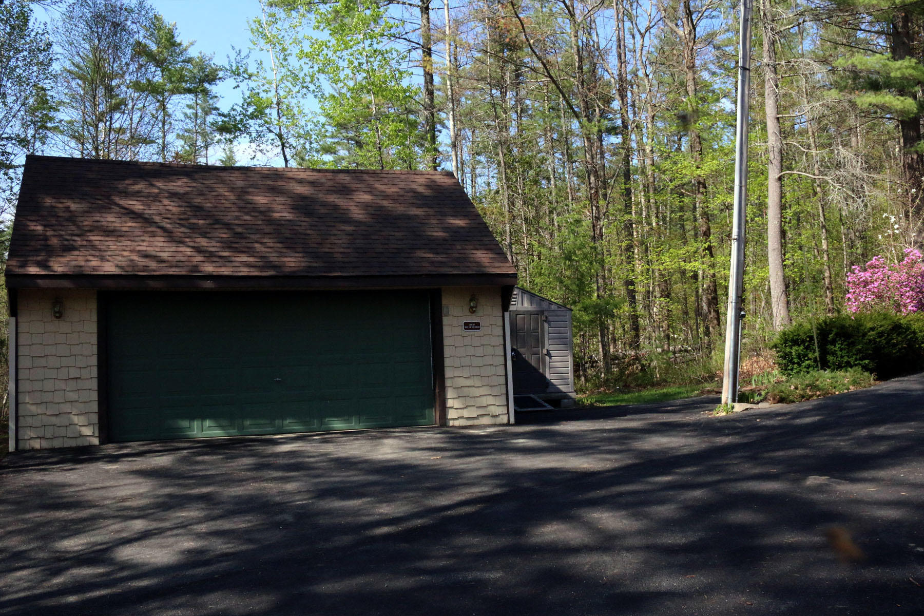 236 East River Road Skowhegan, ME 04976 - Photo 28 of 29 Garage
