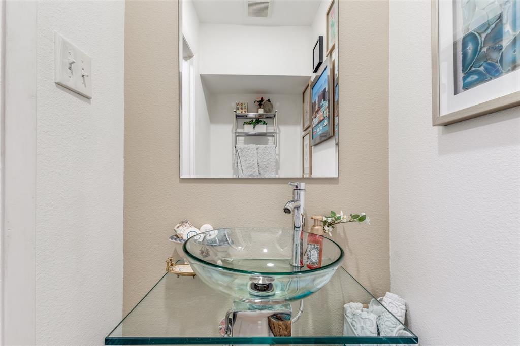 11614 Rogue Way Dallas, TX 75218 - Photo 22 of 29