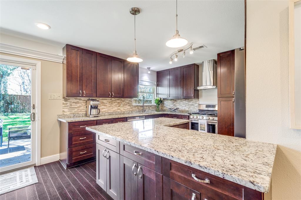 11614 Rogue Way Dallas, TX 75218 - Photo 9 of 29