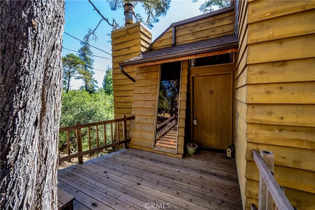 a house view with a backyard space