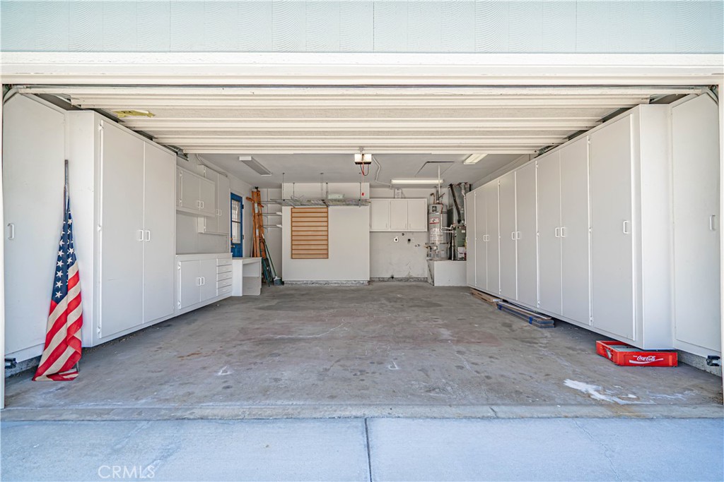 26478 Fairway Circle Newhall, CA 91321 - Photo 31 of 60 a view of utility room