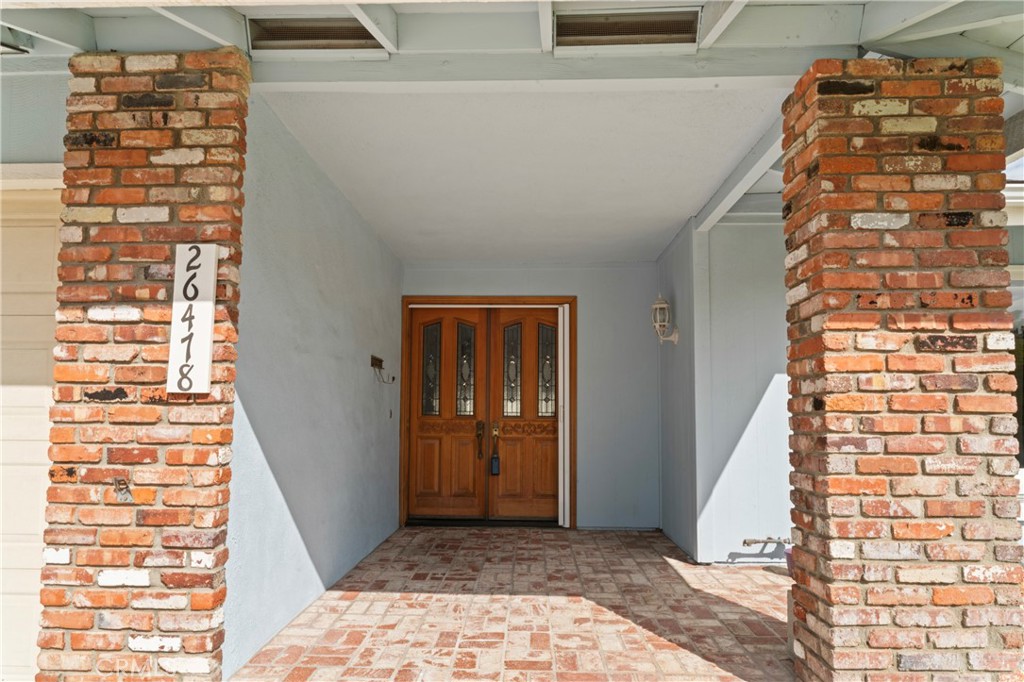 26478 Fairway Circle Newhall, CA 91321 - Photo 36 of 60