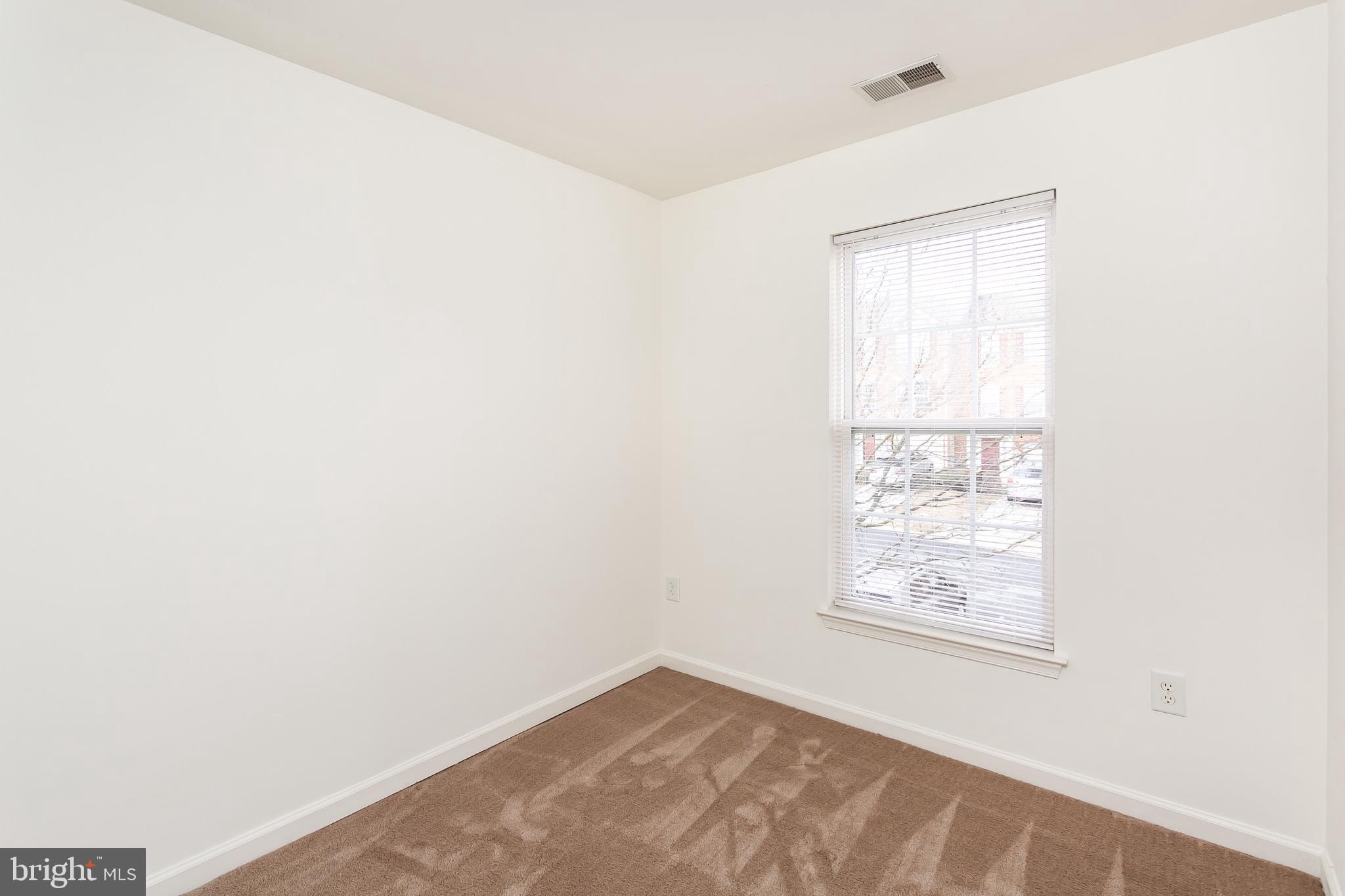 7621 Fairbrook Road Baltimore, MD 21244 - Photo 19 of 30 Gallery Image 19