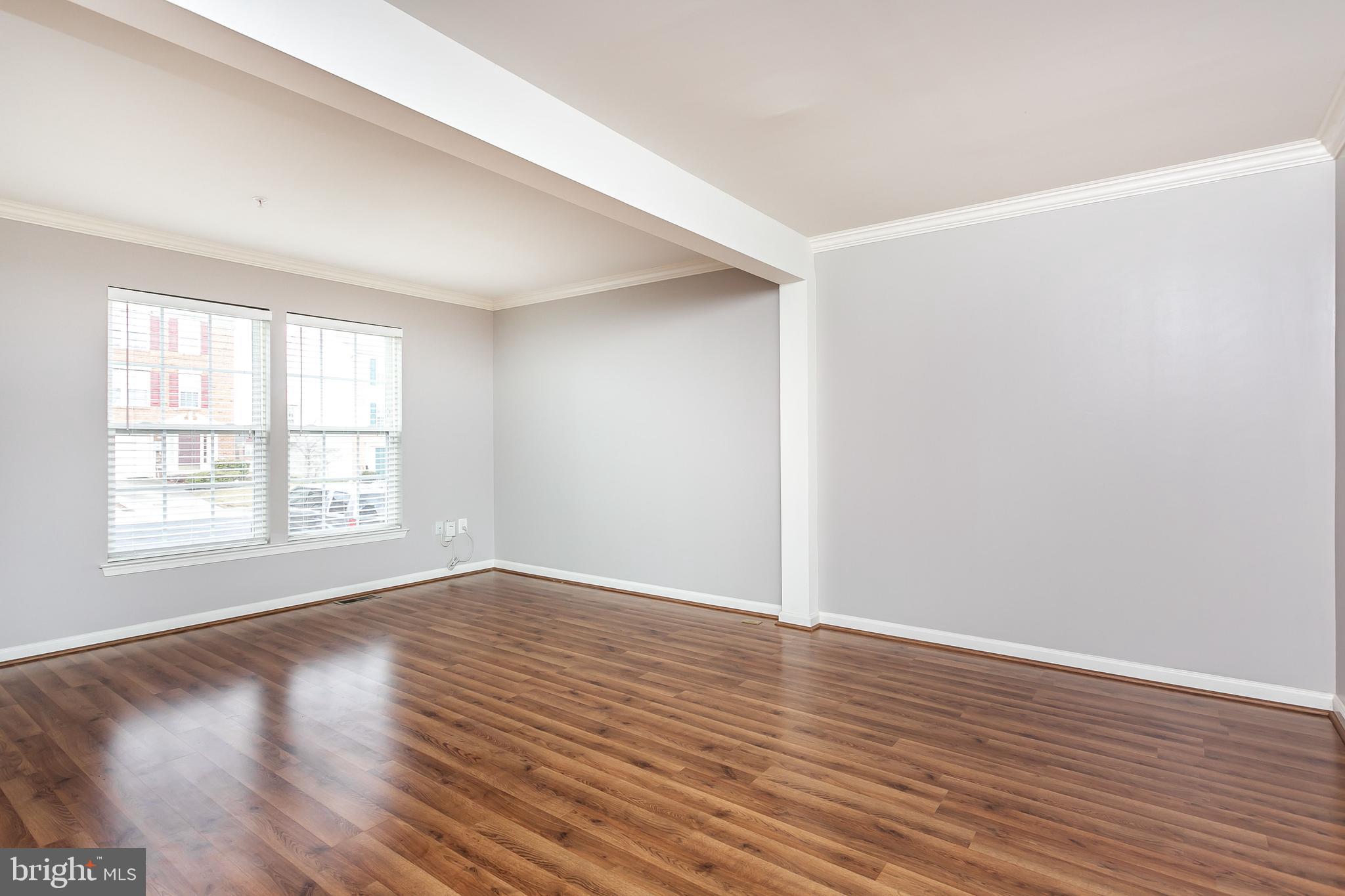 7621 Fairbrook Road Baltimore, MD 21244 - Photo 4 of 30 Gallery Image 4