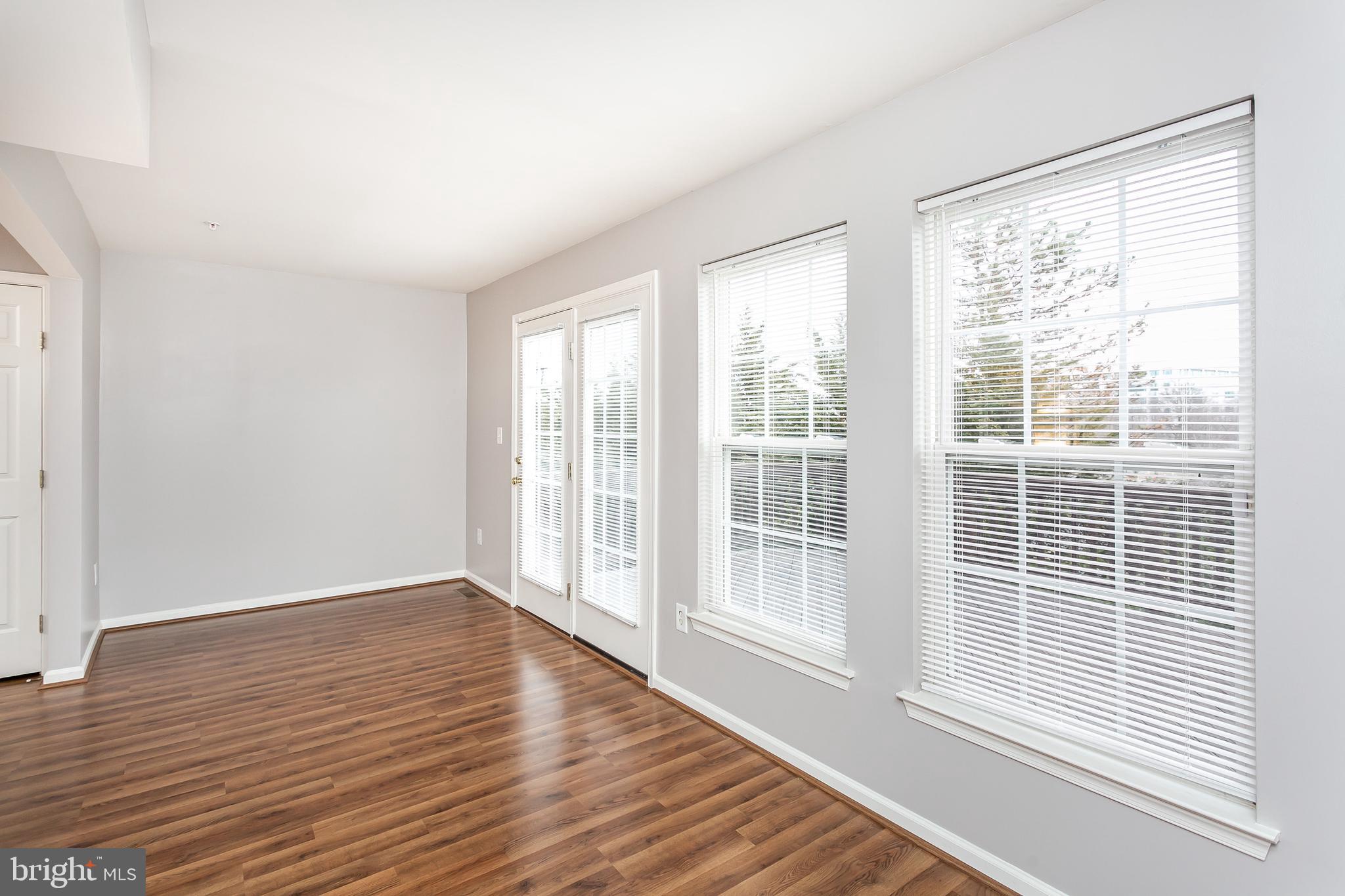 7621 Fairbrook Road Baltimore, MD 21244 - Photo 10 of 30 Gallery Image 10
