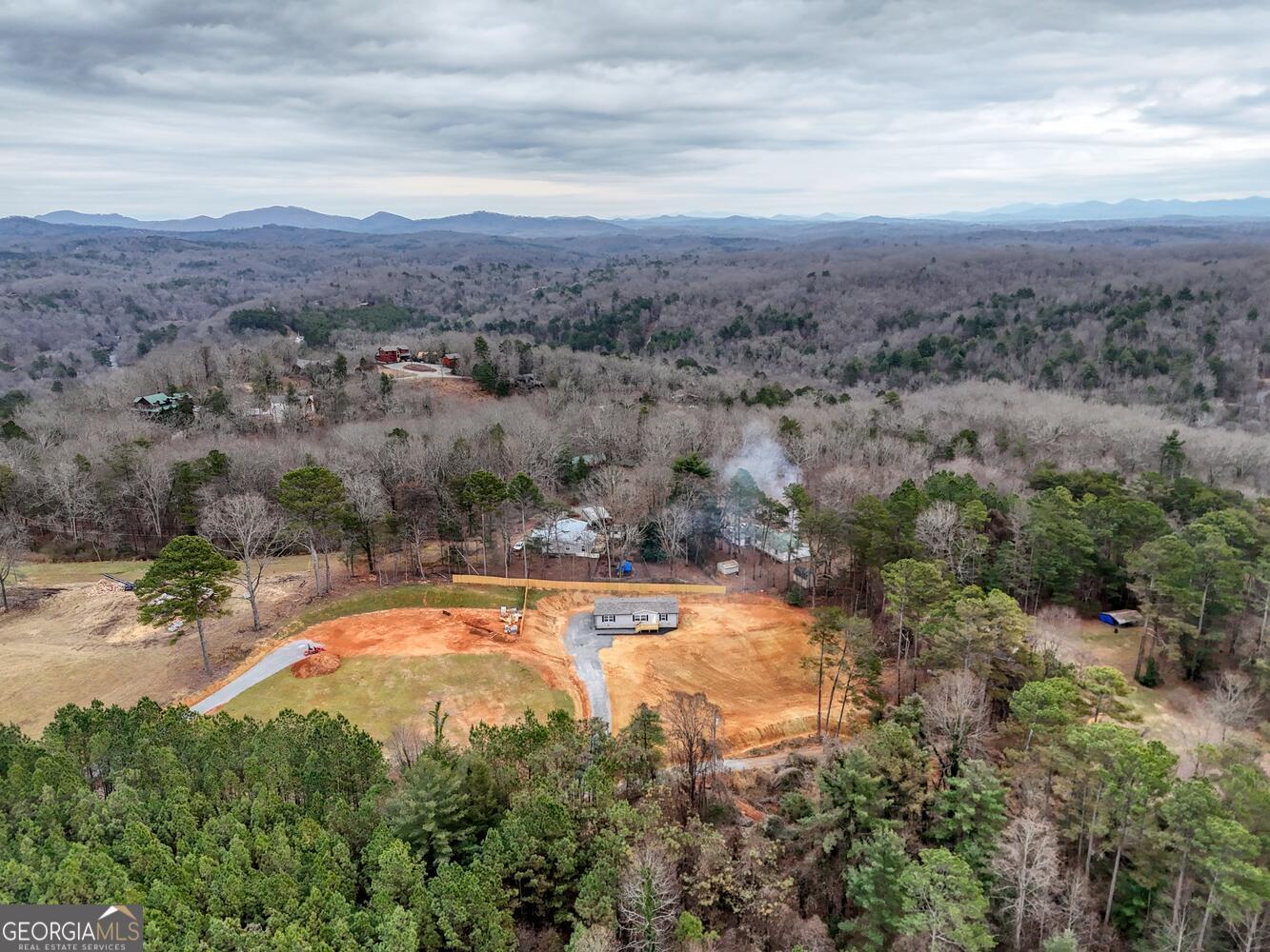 Tract B Kyle Road Blue Ridge, GA 30513 - Photo 33 of 37 an aerial view of a house with a yard