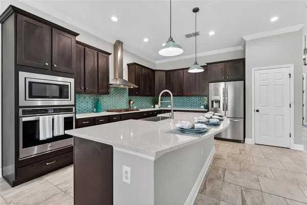$699,950 | 6312 Heirloom Place, Apollo Beach, FL 33572