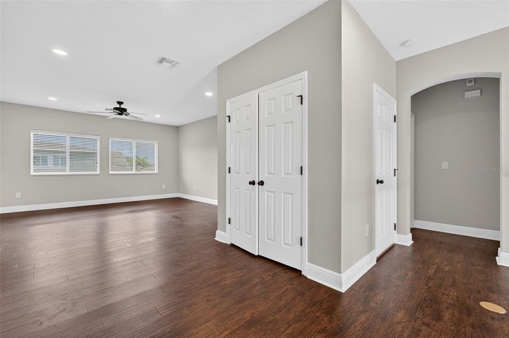 6312 Heirloom Place Apollo Beach, FL 33572 - Photo 40 of 97