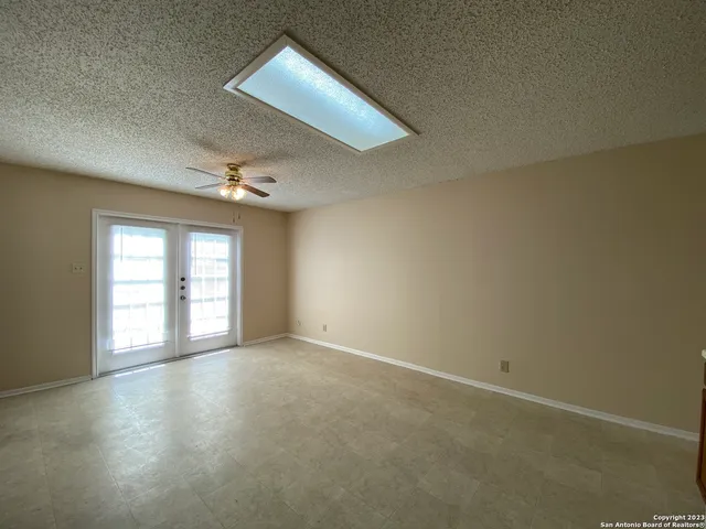$1,500 | 4514 Stradford Place, San Antonio, TX 78217