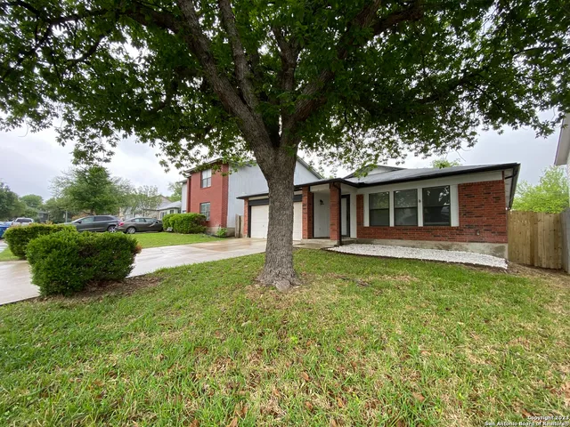 $1,500 | 4514 Stradford Place, San Antonio, TX 78217