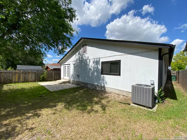 $1,500 | 4514 Stradford Place, San Antonio, TX 78217