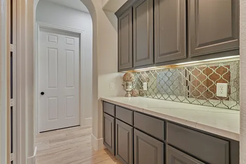 $1,185,000 | 134 Monterrey Bend, Montgomery, TX 77316
