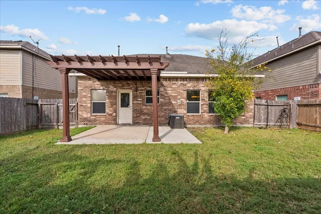 $259,000 | 10414 Whisper Bluff Drive, Humble, TX 77396