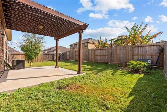 $259,000 | 10414 Whisper Bluff Drive, Humble, TX 77396