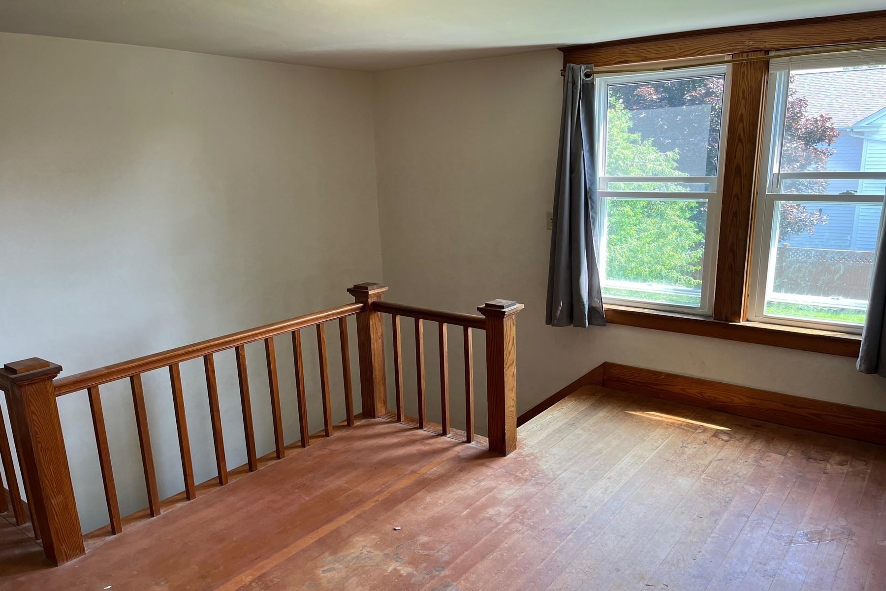 95 Harrington Avenue Rutland, VT 05701 - Photo 4 of 14 Gallery Image 4