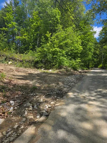 $969,900 | 15 Hot Hole Pond Road, Concord, NH 03301